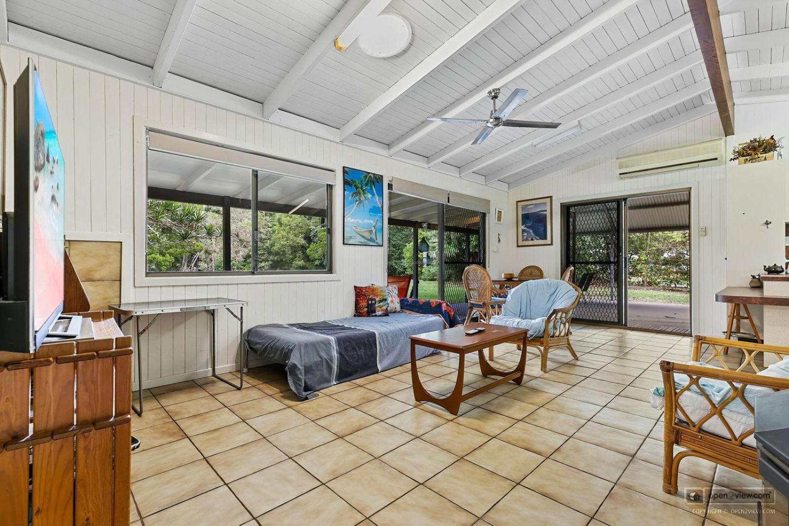 Holiday home White Patch On The Water! Old Bribie